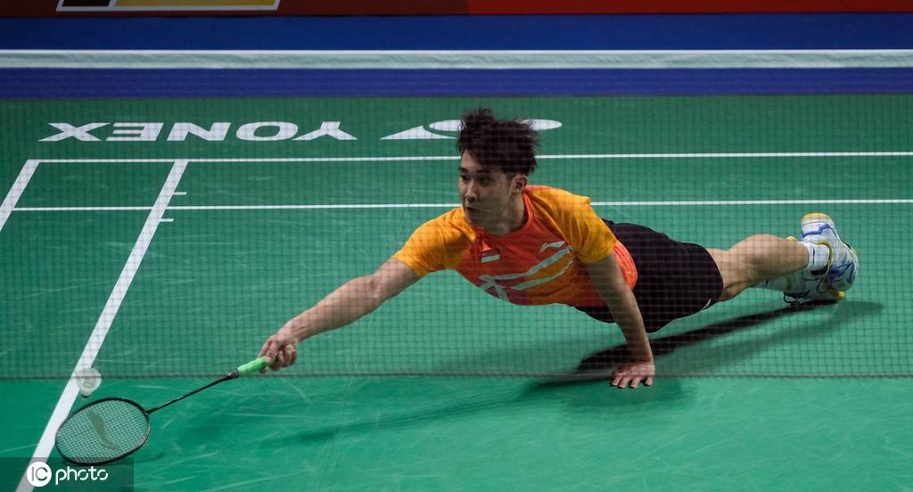 引擎上的排 引擎上的排